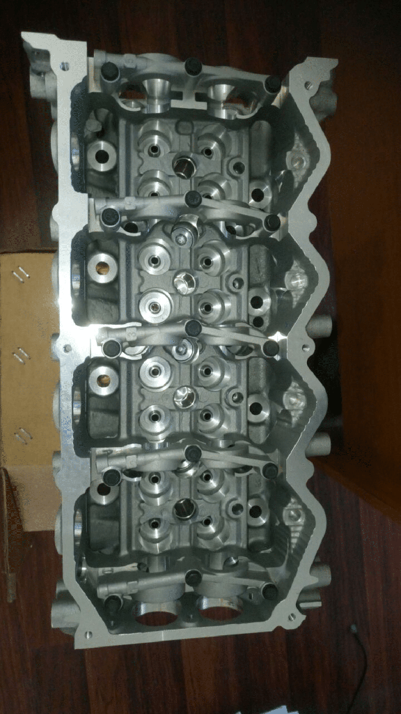 Culata Nissan TERRANO YD25 16V,  japonesa sin valvulas (nueva)